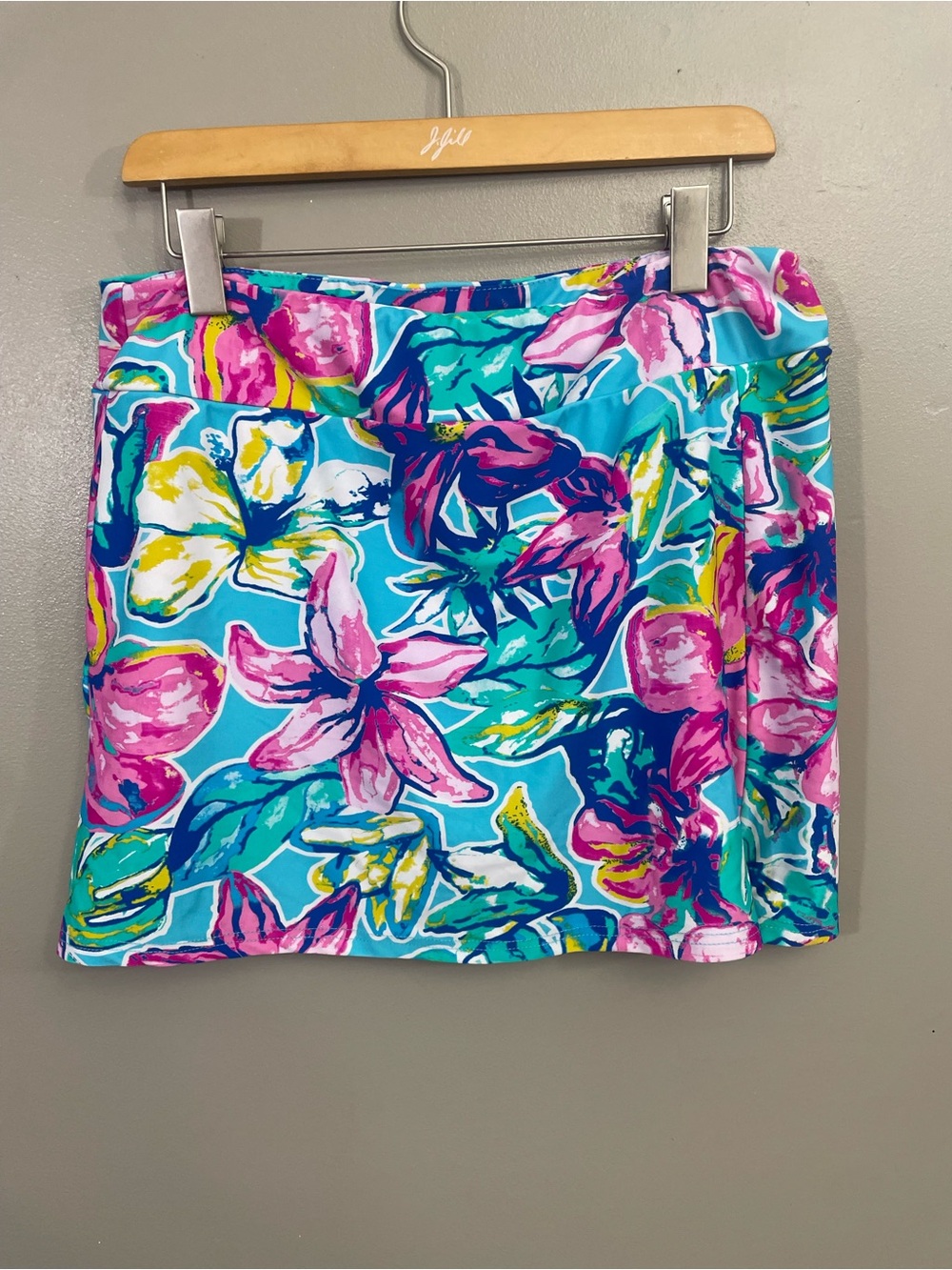 Aryeh tennis skort floral golf skort Athleisure Resortwear pickleball Large?